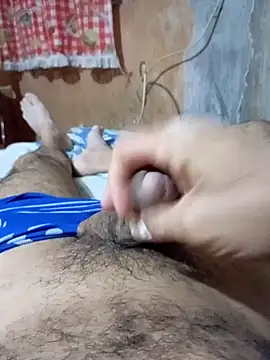 NAUFRAGO 17CM online show from December 17, 2025, 12:26 am