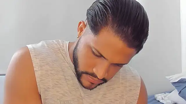 Pier Simons online show from March 14, 2026, 3:18 pm