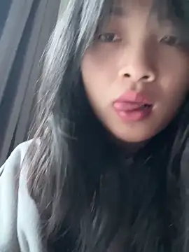 Phayphay77 online show from December 14, 2025, 12:28 am