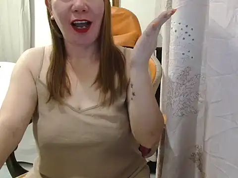 Snapshot of VerySexyCeline chatting on June 21, 2026, 6:57 pm VerySexyCeline online show from June 21, 2026, 6:57 pm