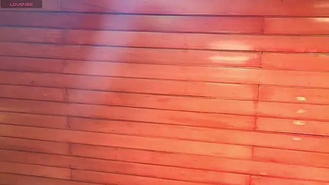 ashly jones  online show from February 14, 2026, 5:29 am