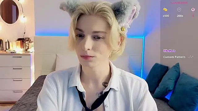 fiachand online show from April 18, 2026, 12:18 pm