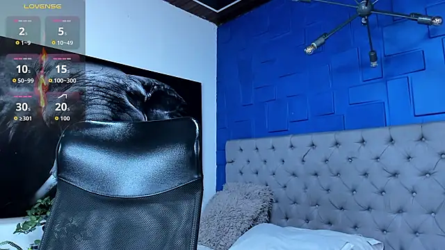 andres-clark92 online show from February 24, 2026, 4:19 pm