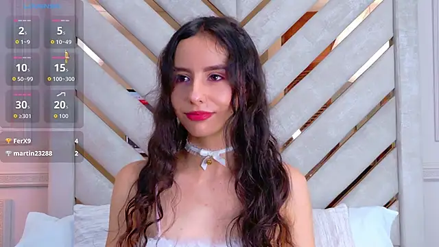 Sarah-Grace online show from September 15, 2025, 2:56 am