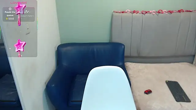 Snapshot of violett_star1 chatting on September 27, 2025, 1:06 pm violett star1 online show from September 27, 2025, 1:06 pm