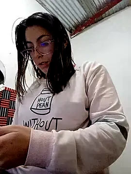 Miranda sexlove  online show from October 24, 2025, 4:28 pm