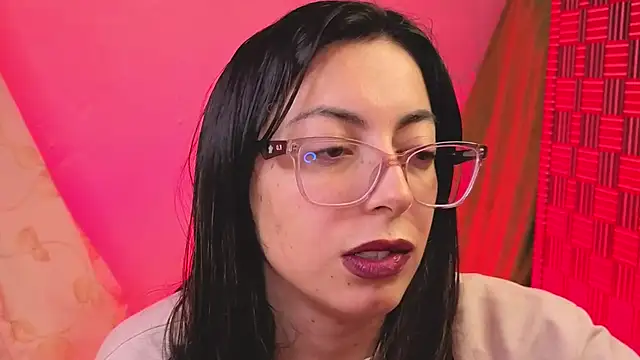 Miranda sexlove  online show from December 18, 2025, 7:35 am