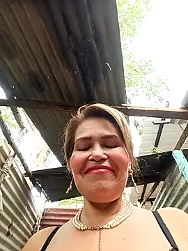 Snapshot of Perverted-Dirty-Mother chatting on October 16, 2025, 2:36 pm Perverted-Dirty-Mother online show from October 16, 2025, 2:36 pm