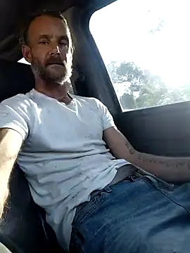 Hungwell1515 online show from July 12, 2026, 12:39 pm