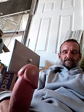 Hungwell1515 online show from October 31, 2025, 5:20 pm