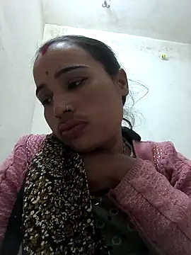 Snapshot of Hot_raaani chatting on December 17, 2025, 2:55 pm Hot raaani online show from December 17, 2025, 2:55 pm