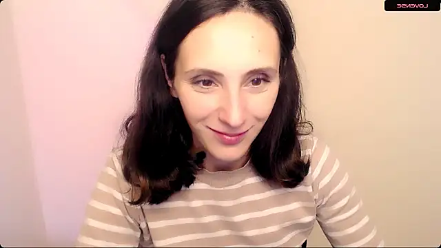 Snapshot of AlissaJersi chatting on October 8, 2025, 9:55 am AlissaJersi online show from October 8, 2025, 9:55 am