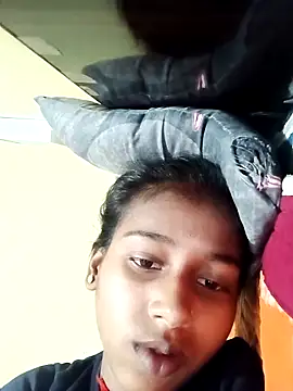 Saniye-143 online show from September 22, 2025, 5:02 am