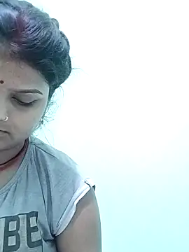 Snapshot of Hot_mirchjii chatting on September 24, 2025, 11:32 pm Hot mirchjii online show from September 24, 2025, 11:32 pm