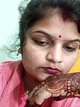 Hot mirchjii online show from January 11, 2026, 4:47 pm