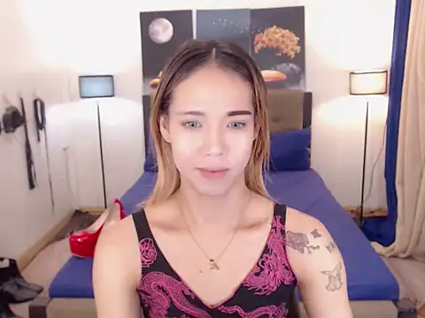 Snapshot of PreciousAmore chatting on February 13, 2026, 1:16 am PreciousAmore online show from February 13, 2026, 1:16 am