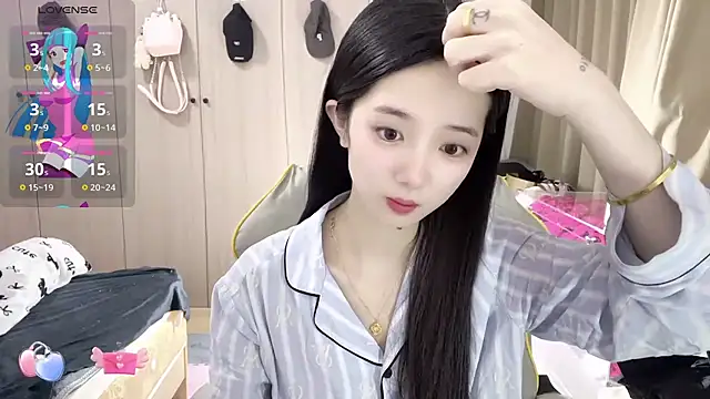 Snapshot of OiOi-666 chatting on March 4, 2026, 2:41 am OiOi-666 online show from March 4, 2026, 2:41 am