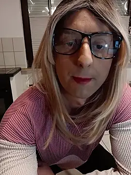 sina sun25 online show from March 21, 2026, 7:29 pm