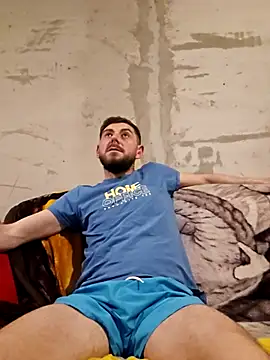 Alex-andru88 online show from April 1, 2026, 6:27 pm