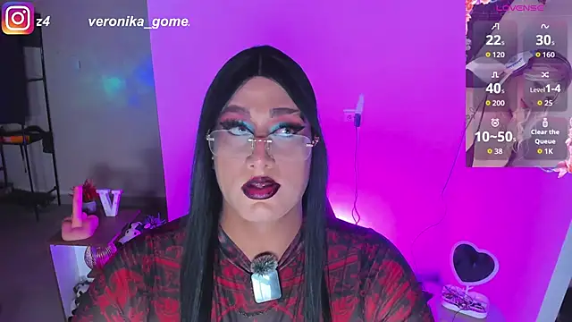 Sweetveronik 44 online show from March 26, 2026, 8:12 am