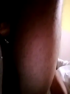 Golonzo1996 online show from October 3, 2025, 3:13 pm