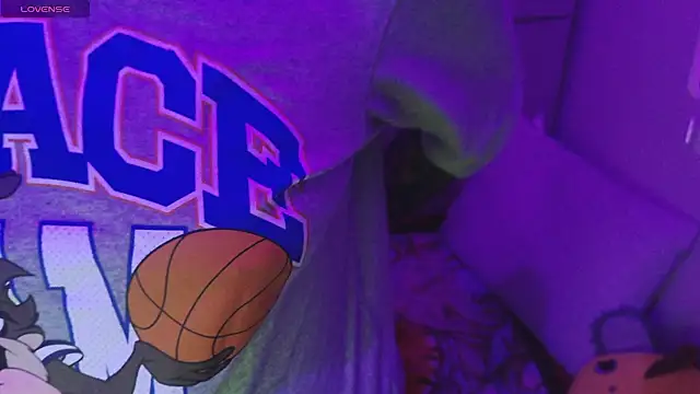 vainilla doll online show from March 6, 2026, 1:11 am