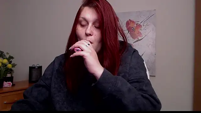 Alisawoods  online show from March 12, 2026, 1:26 pm