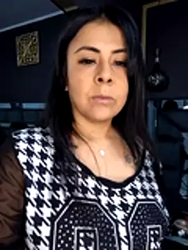 Snapshot of Aniajoness_ chatting on December 5, 2025, 3:05 am Aniajoness online show from December 5, 2025, 3:05 am