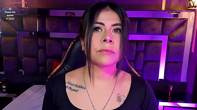 Snapshot of Aniajoness_ chatting on November 5, 2025, 2:58 am Aniajoness online show from November 5, 2025, 2:58 am