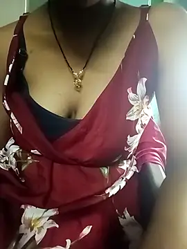 Snapshot of teluguvarsha chatting on April 4, 2026, 8:43 am teluguvarsha online show from April 4, 2026, 8:43 am