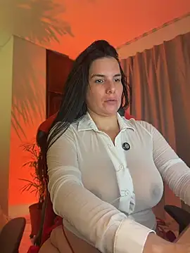Snapshot of carol_cruz133 chatting on June 18, 2026, 11:32 pm carol cruz133 online show from June 18, 2026, 11:32 pm