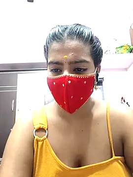 Tamil-Meenu12 online show from December 17, 2025, 7:57 am