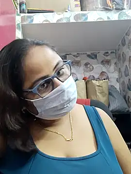 nisha 1110 online show from December 2, 2025, 1:35 pm