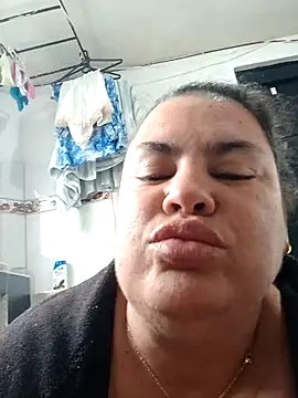 yaneth  online show from December 20, 2025, 1:25 pm