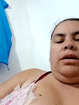 Snapshot of yaneth_ chatting on September 25, 2025, 1:22 am yaneth online show from September 25, 2025, 1:22 am