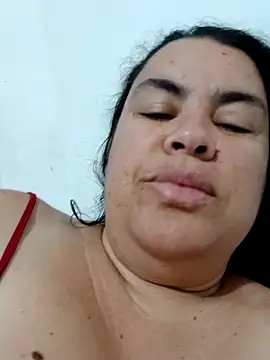 Snapshot of yaneth_ chatting on September 16, 2025, 12:11 am yaneth online show from September 16, 2025, 12:11 am