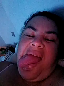 Snapshot of yaneth_ chatting on September 10, 2025, 3:05 am yaneth online show from September 10, 2025, 3:05 am