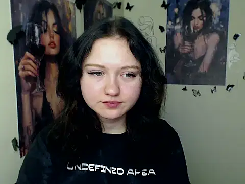 LadyAlice  online show from November 28, 2025, 7:19 am