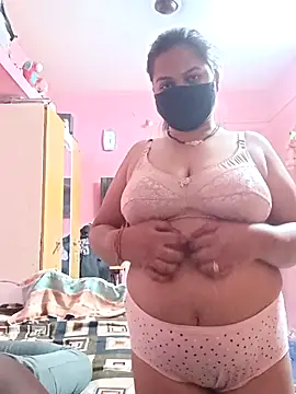 biggbobbsgirl online show from February 8, 2026, 12:41 am