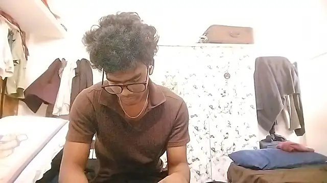 Rahulisagoodguy online show from November 12, 2025, 9:46 am