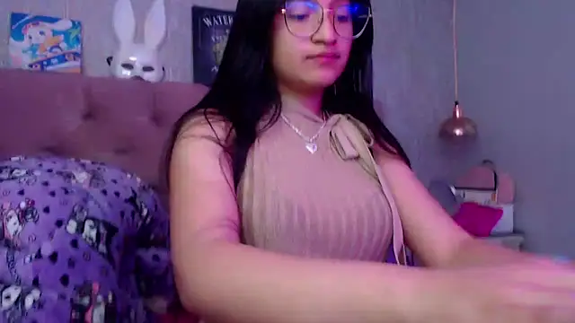 laurenelove online show from November 9, 2025, 2:59 am