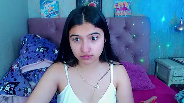 laurenelove online show from October 19, 2025, 3:09 am