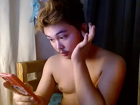 Lustfulljohnx online show from December 21, 2025, 11:05 pm