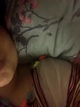 Snapshot of Roubi99six chatting on November 24, 2025, 3:06 am Roubi99six online show from November 24, 2025, 3:06 am