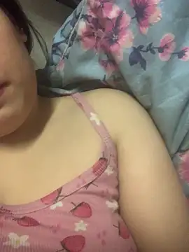 Snapshot of Roubi99six chatting on December 19, 2025, 9:06 pm Roubi99six online show from December 19, 2025, 9:06 pm