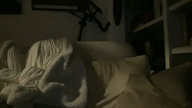 dddasani online show from November 11, 2025, 3:34 am