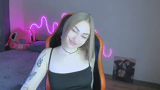 LaraKrein lk online show from January 17, 2026, 12:20 pm