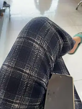 sharon-Hanna online show from November 30, 2025, 1:50 am