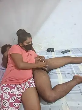 Snapshot of Amaayaa chatting on February 22, 2026, 4:08 pm Amaayaa online show from February 22, 2026, 4:08 pm