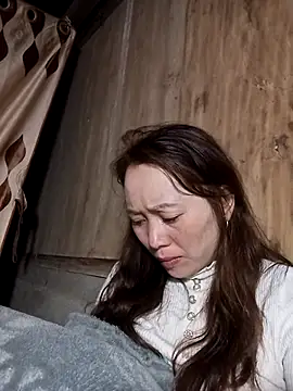 Bianly online show from February 19, 2026, 2:19 am